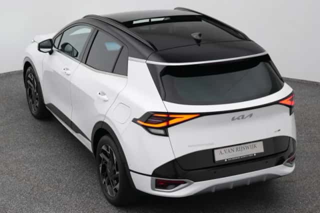 Kia Sportage (2023) thumbnail 25