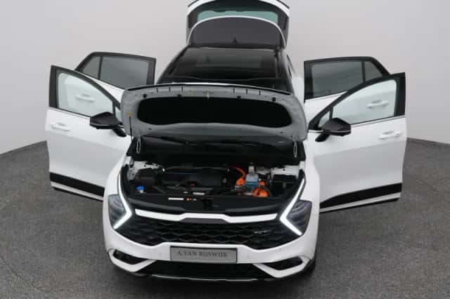Kia Sportage (2023) thumbnail 27
