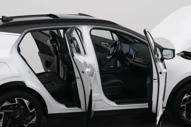 Kia Sportage (2023) thumbnail 34
