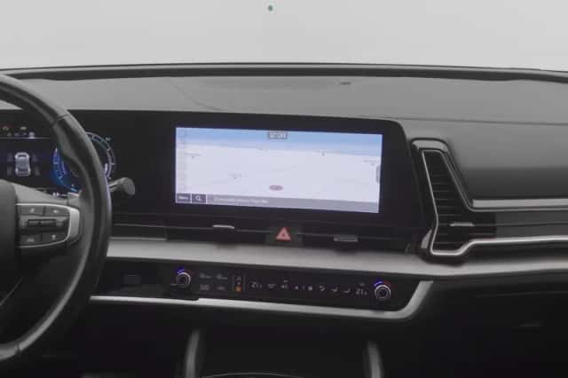 Kia Sportage (2023) thumbnail 8