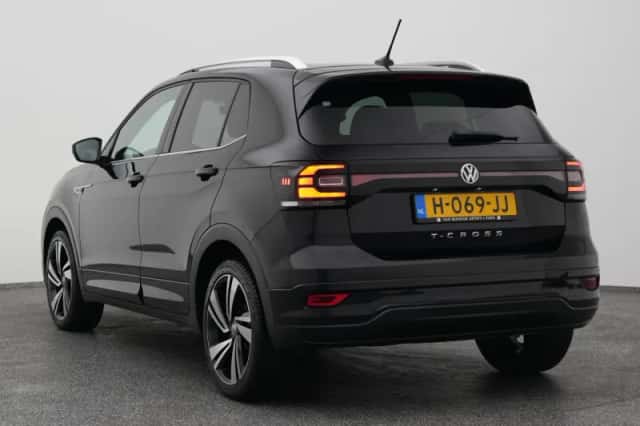 Volkswagen T-Cross (2020) thumbnail 5