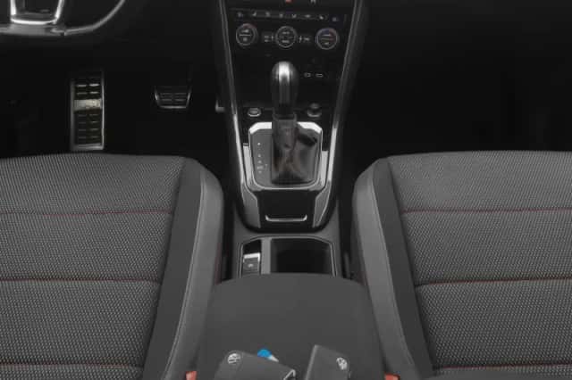 Volkswagen T-Roc (2021) thumbnail 12
