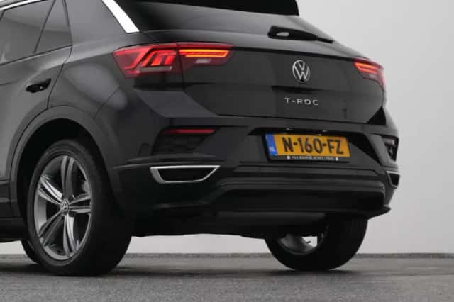 Volkswagen T-Roc (2021) thumbnail 22