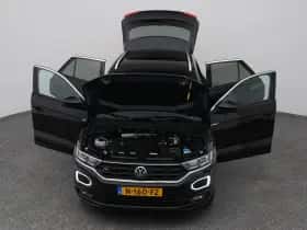 Volkswagen T-Roc (2021) thumbnail 27