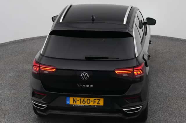 Volkswagen T-Roc (2021) thumbnail 28