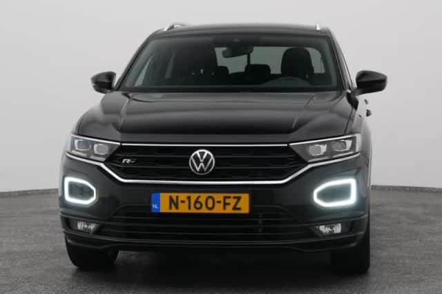 Volkswagen T-Roc (2021) thumbnail 9