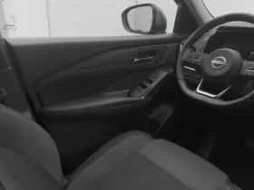 Nissan Qashqai (2023) thumbnail 11