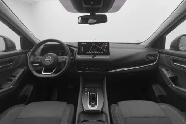 Nissan Qashqai (2023) thumbnail 3