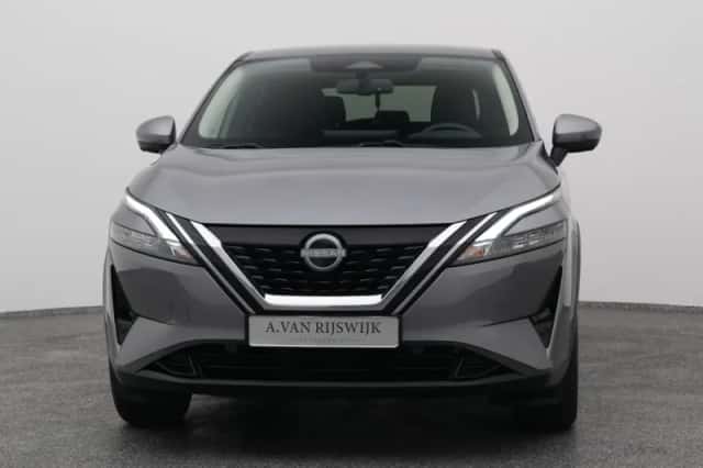 Nissan Qashqai (2023) thumbnail 9