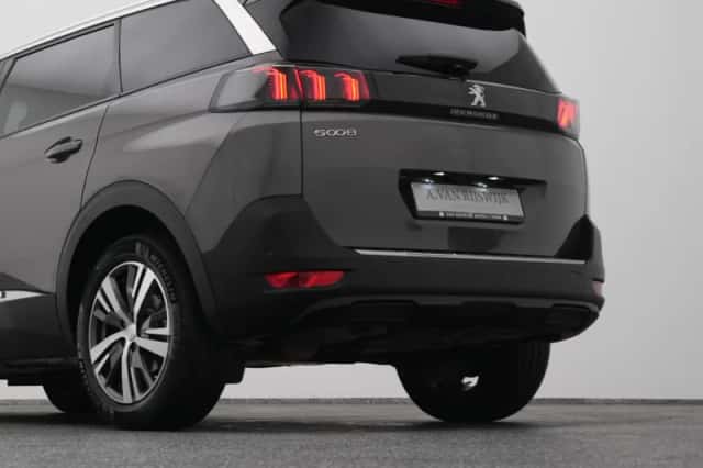 Peugeot 5008 (2021) thumbnail 22