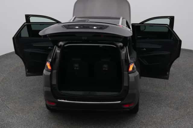 Peugeot 5008 (2021) thumbnail 29