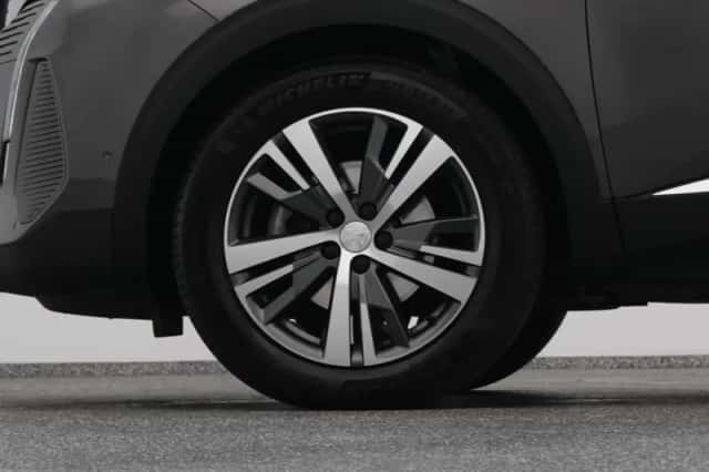 Peugeot 5008 (2021) thumbnail 39