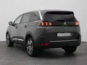 Peugeot 5008 (2021) thumbnail 5