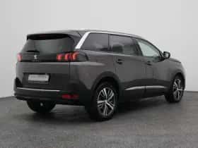 Peugeot 5008 (2021) thumbnail 6