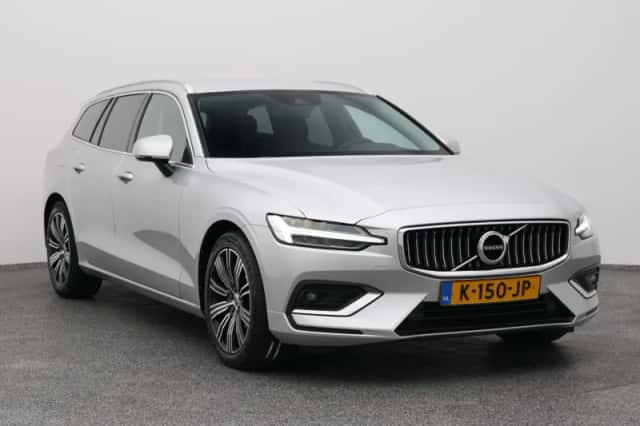 Volvo V60 (2021) thumbnail 2