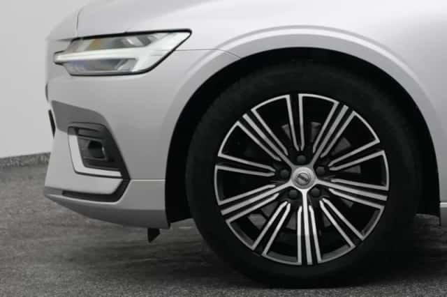 Volvo V60 (2021) thumbnail 21