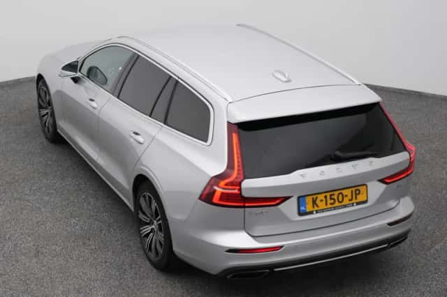 Volvo V60 (2021) thumbnail 25