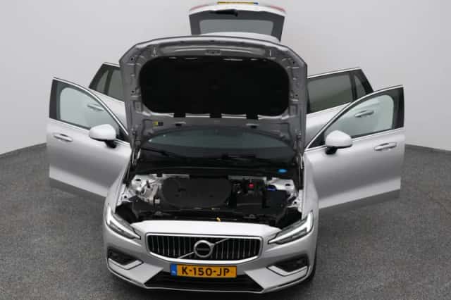 Volvo V60 (2021) thumbnail 27