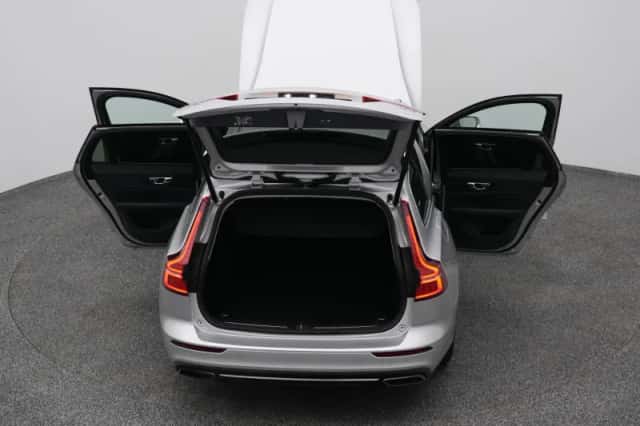 Volvo V60 (2021) thumbnail 29