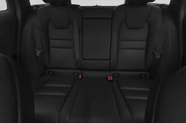 Volvo V60 (2021) thumbnail 4