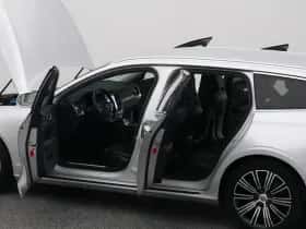 Volvo V60 (2021) thumbnail 33