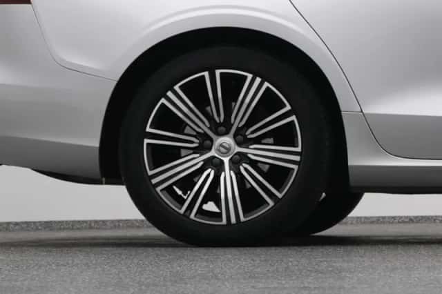 Volvo V60 (2021) thumbnail 41