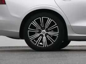 Volvo V60 (2021) thumbnail 41