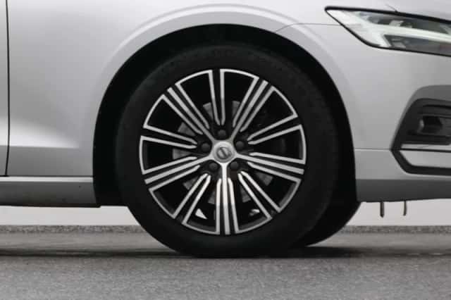 Volvo V60 (2021) thumbnail 42