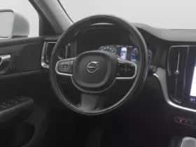 Volvo V60 (2021) thumbnail 7