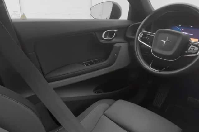 Polestar 2 (2020) thumbnail 12