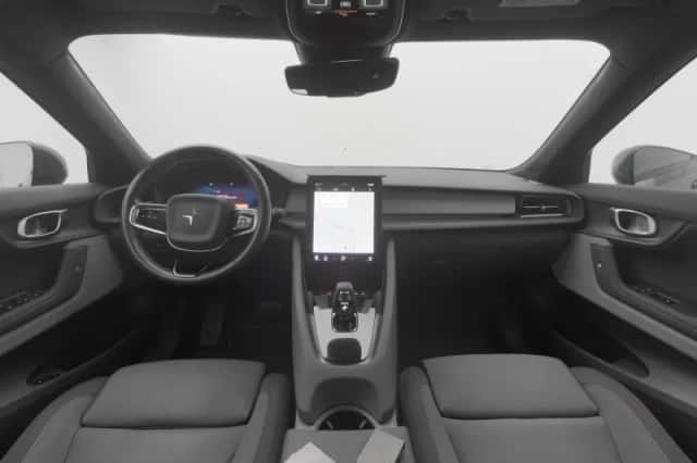 Polestar 2 (2020) thumbnail 3