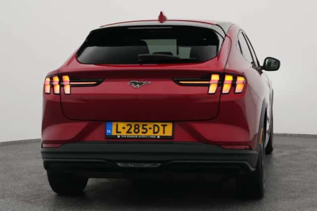 Ford Mustang (2021) thumbnail 11