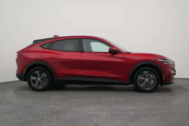 Ford Mustang (2021) thumbnail 15