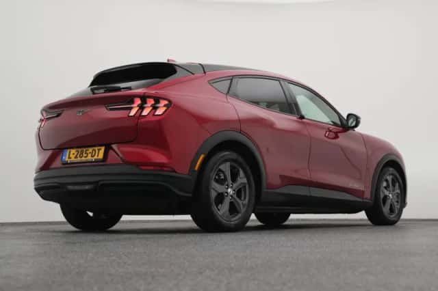 Ford Mustang (2021) thumbnail 17