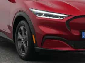 Ford Mustang (2021) thumbnail 18