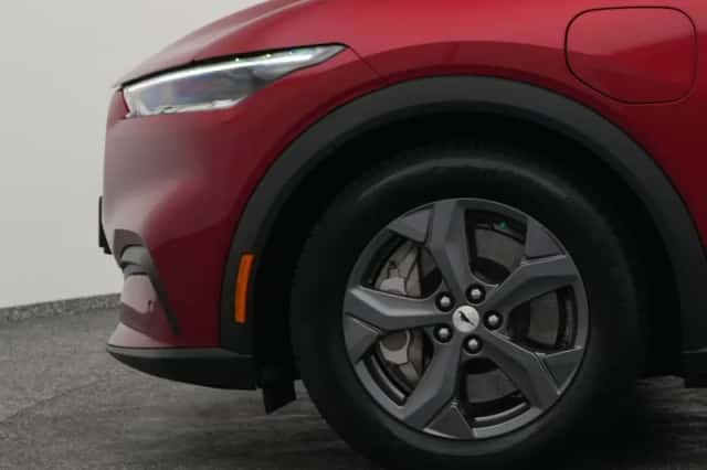 Ford Mustang (2021) thumbnail 22