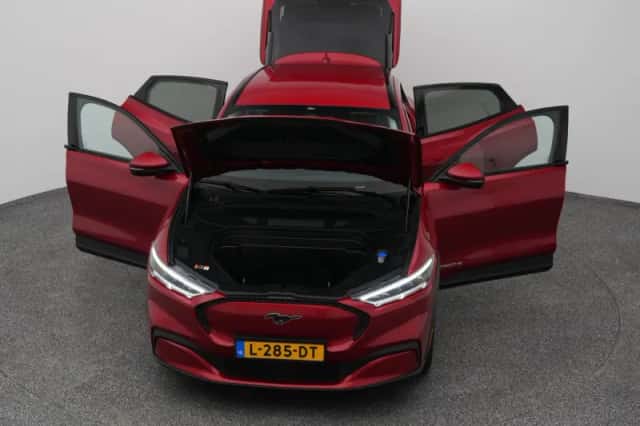 Ford Mustang (2021) thumbnail 28