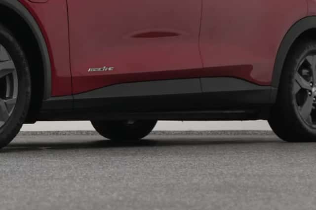 Ford Mustang (2021) thumbnail 38