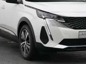 Peugeot 5008 (2021) thumbnail 17