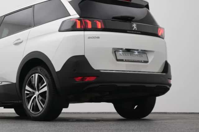 Peugeot 5008 (2021) thumbnail 22
