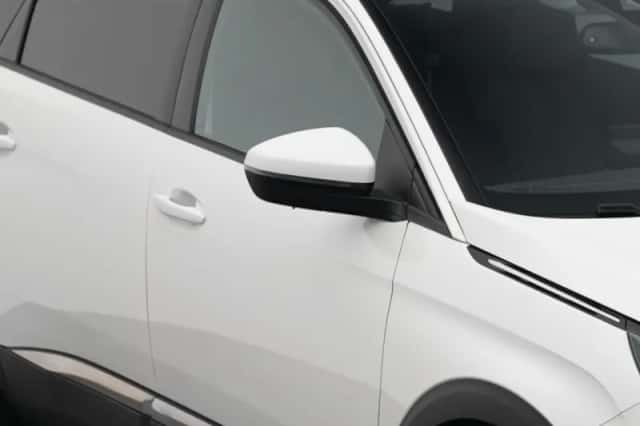 Peugeot 5008 (2021) thumbnail 23