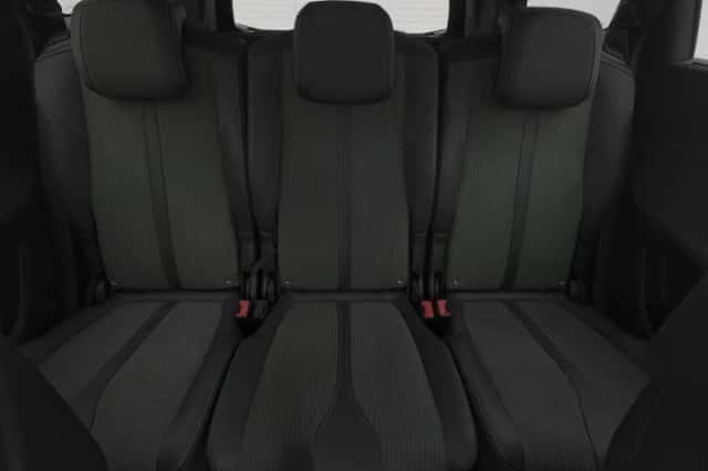 Peugeot 5008 (2021) thumbnail 4