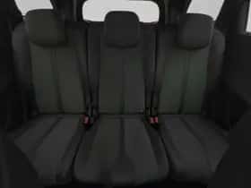 Peugeot 5008 (2021) thumbnail 4