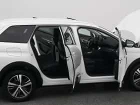 Peugeot 5008 (2021) thumbnail 34