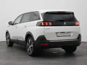 Peugeot 5008 (2021) thumbnail 5