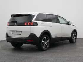 Peugeot 5008 (2021) thumbnail 6