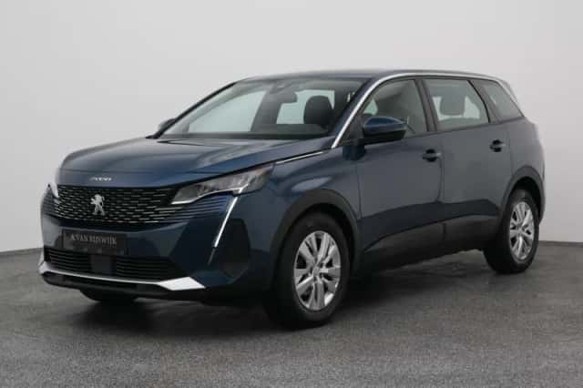 Peugeot 5008 (2021) thumbnail 1