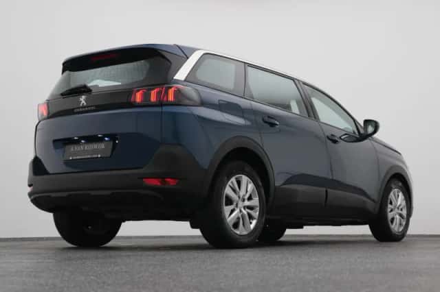 Peugeot 5008 (2021) thumbnail 16