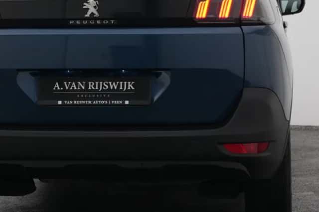 Peugeot 5008 (2021) thumbnail 20
