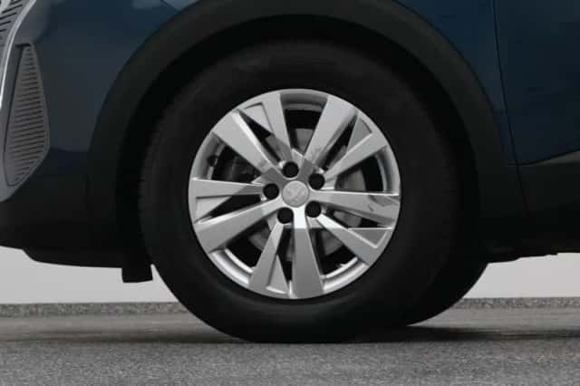 Peugeot 5008 (2021) thumbnail 39